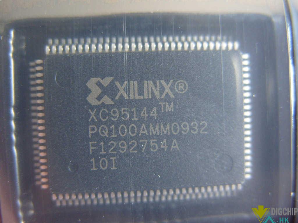 XC95144-10PQ100I